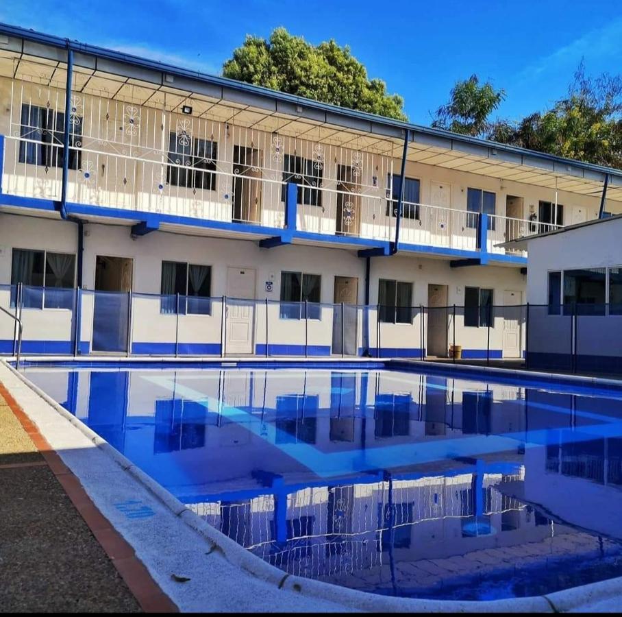 Hotel Villa Laura Melgar Kültér fotó